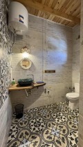 Air-Peppermint Portrait Bathroom